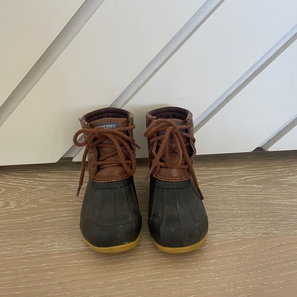 Sperry Kids Tan and Black Boots
